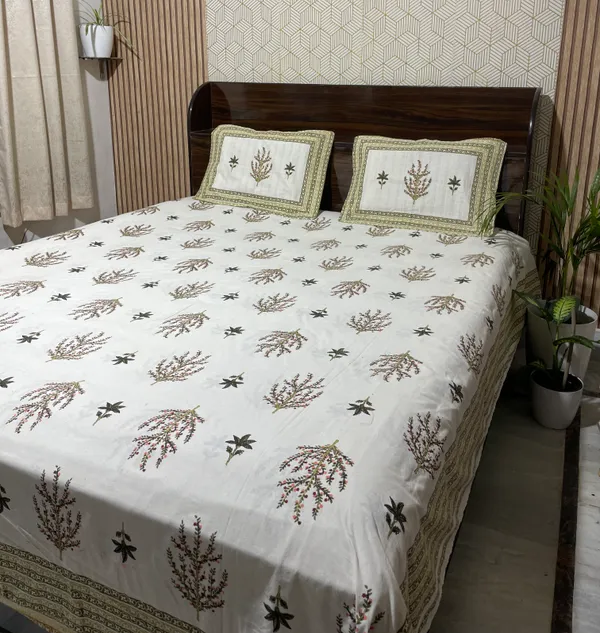 White_Botanical_Block_Print_Double_Bedsheet_Set
