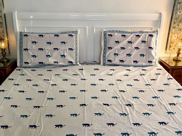 The_Wild_Edit_Ranthambore_Bedsheet_With_Pillow_Cover