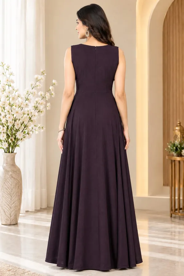 Brown_Sleeveless_maxi-length_gown