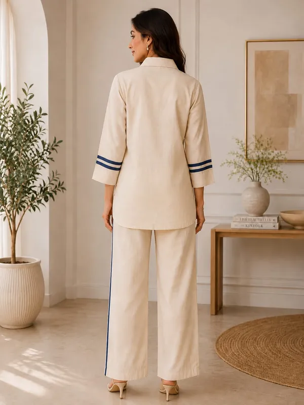 Floral_Embroidered_Co-ord_Set