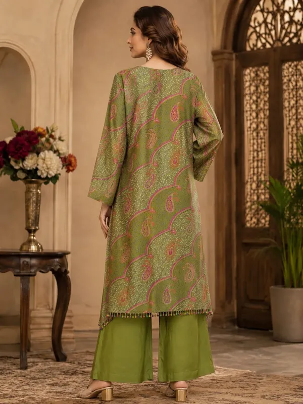 Olive_Green_Paisley_Print_&_Mirror-Work_Tunic_Co-Ord_Set