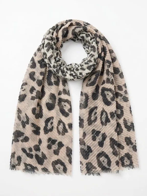 Multicolor_Cotton_Crinkle_Leopard_Print_Stole_For_Women