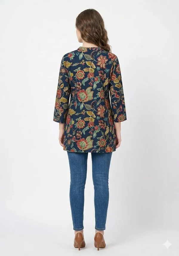 Blue_Cotton_Straight_Kalamkari_Print_Short_Kurti_For_Women