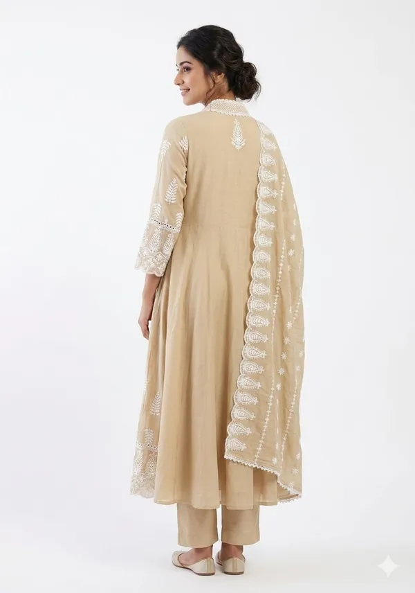 Multicolor_Mul_Mul_Flared_Embroidered_Anarkali_Set_For_Women
