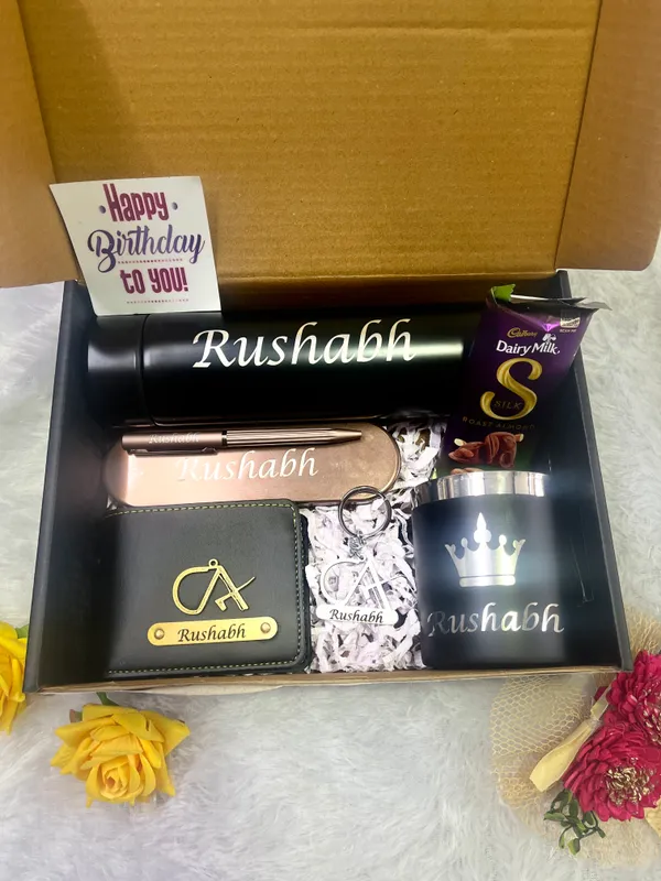 Multicolor_Mix_Material_Personalized_Gift_Hamper_Set_For_Men