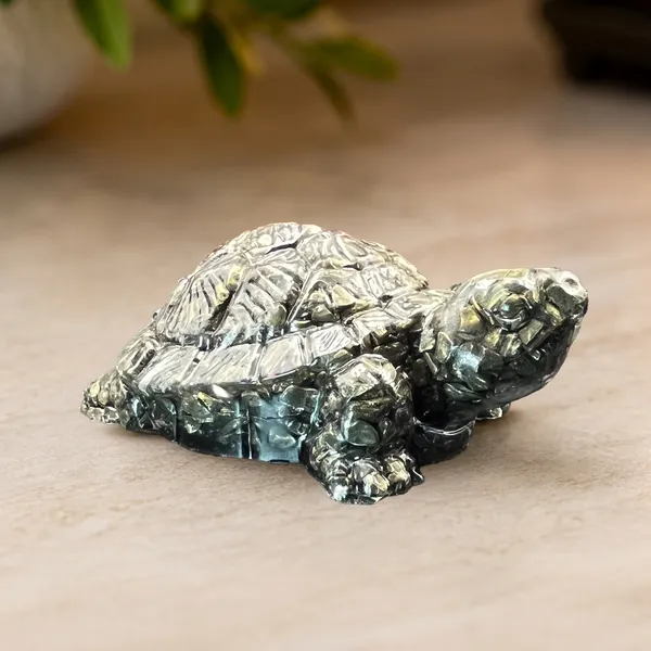 Pyrite_Orgonite_Large_Tortoise_Figurine_|_Natural_Pyrite_Crystal_Tortoise_for_Wealth,_Prosperity,_Protection_&_Grounding_|_Vastu-Inspired_Décor