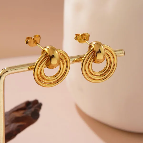 18K_Gold_Plated_Round_Stud_Stainless_for_Daily_Use
