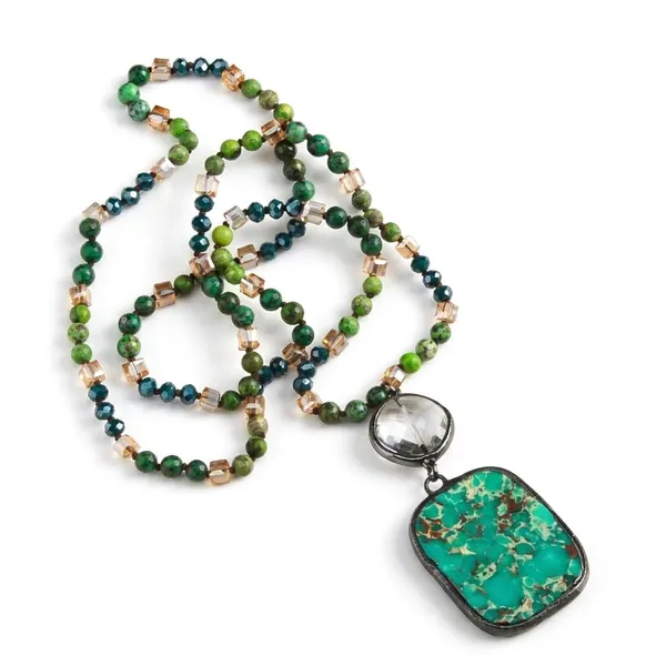 Natural_Stone_Beaded_Pendant_Necklace_For_Women