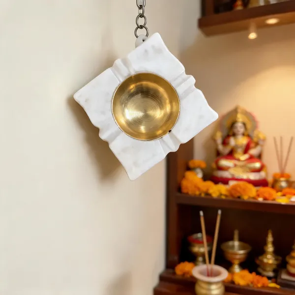 Marble_Pooja_Scalloped_Square_Brass_Diya