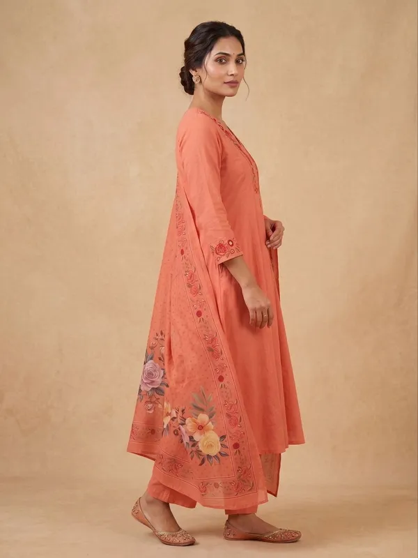 Stylish_Embroidered_Cotton_Kurti_Set_With_Dupatta