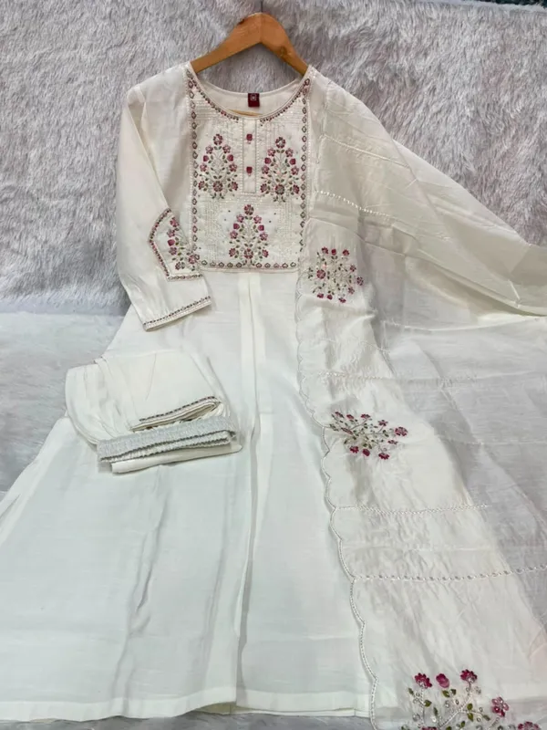 White_Embroidery_Viscose_Silk_Kurti_Set_|_Hand_Work_|_Festive_&_Party_Wear