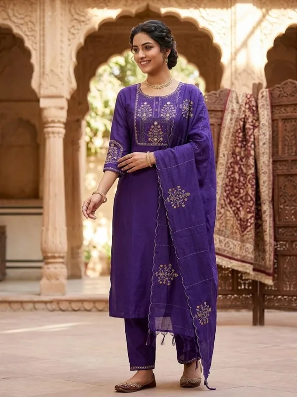 Blue_Embroidery_Viscose_Silk_Kurti_Set_|_Hand_Work_|_Festive_&_Party_Wear