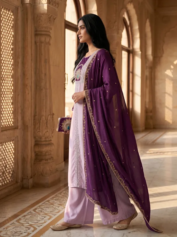 Designer_Anarkali_Kurti_Plazo_Set_With_Heavy_Embroidery_Dupatta