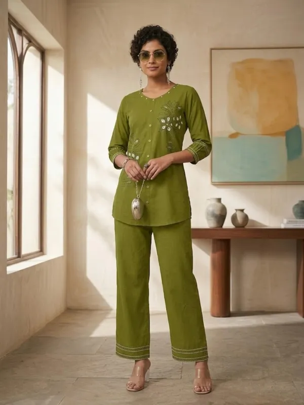 Green_Embroidery_Pure_Cotton_Co-Ord_Set_|_Thread_Work