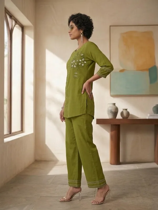 Green_Embroidery_Pure_Cotton_Co-Ord_Set_|_Thread_Work