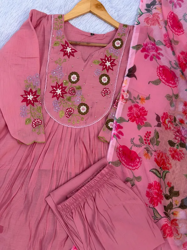 Pink_Embroidery_Mal_Chanderi_Narkali_Kurti_Set