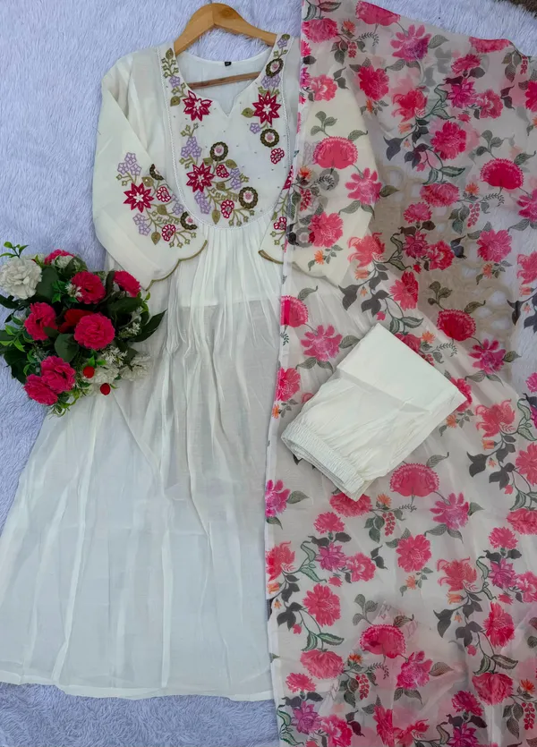 White_Embroidery_Mal_Chanderi_Narkali_Kurti_Set