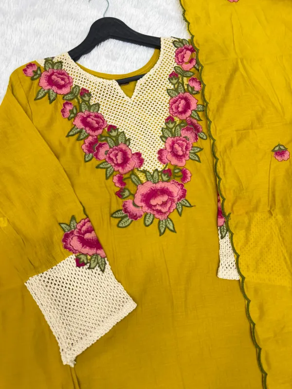 Musterd_Embroidery_Mal_Chanderi_Narkali_Kurti_Set