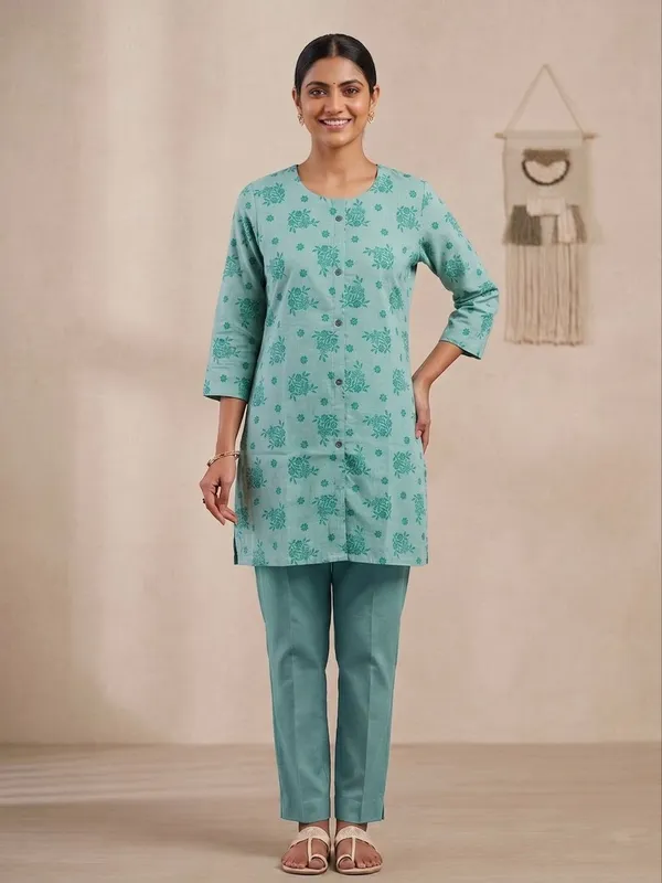 Women_Cotton_Shirt_Style_Short_Kurti