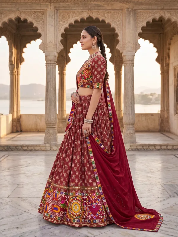Maroon_Kutchi_Embroidered_Chaniya_Choli