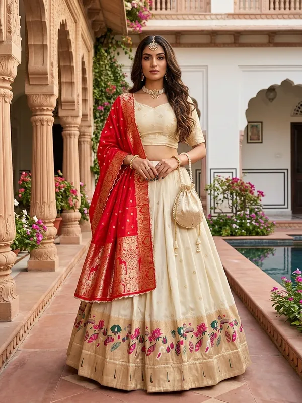 Cream_&_Rani_Silk_Lehenga_Choli_Set