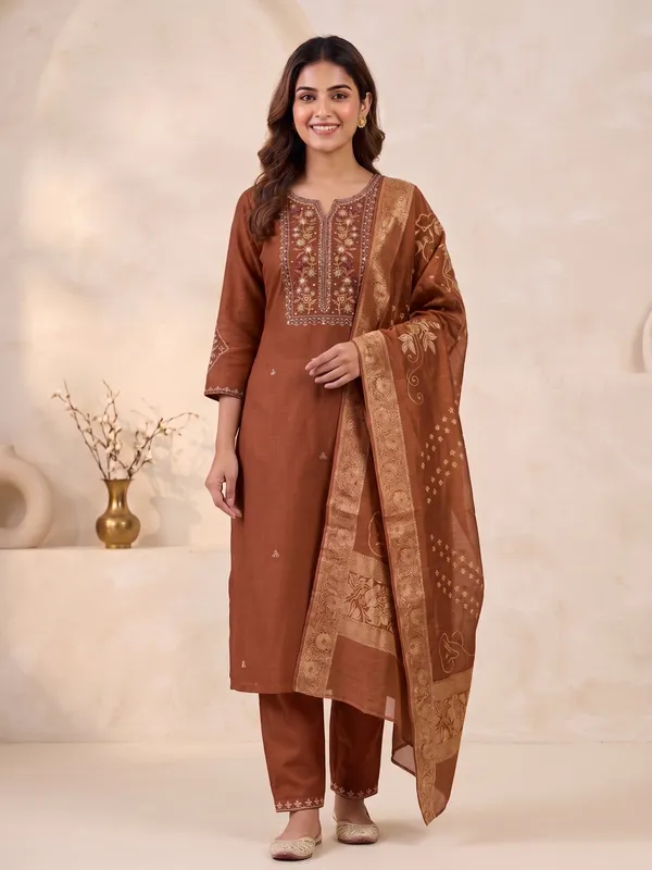 FIROZI_Viscose_Mango_Silk_Kurti_Pant_Set_with_Jacquard_Dupatta