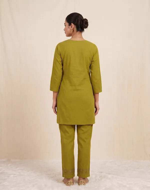 Designer_Embroidered_Green_Rayon_Co-Ord_Set_for_Women