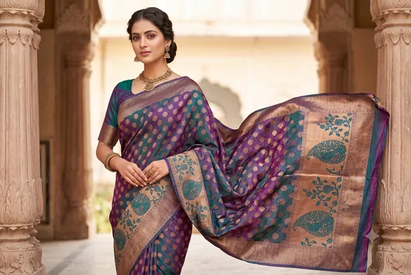 Pink_Soft_Fabric_Catpadar_Saree