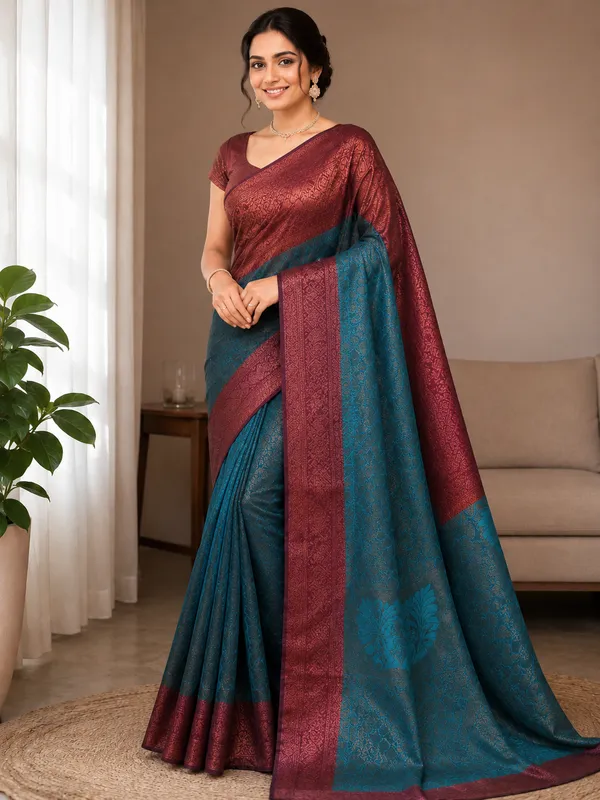 Teal_Green_Silk_Woven_Pattern__CatPadar_Saree_With_Purple_Border