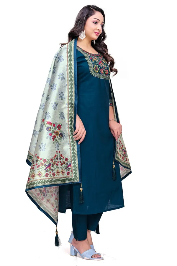 Teal_Georgette_Embroidered_Straight_Kurta_Pant_Set_With_Dupatta_For_Women