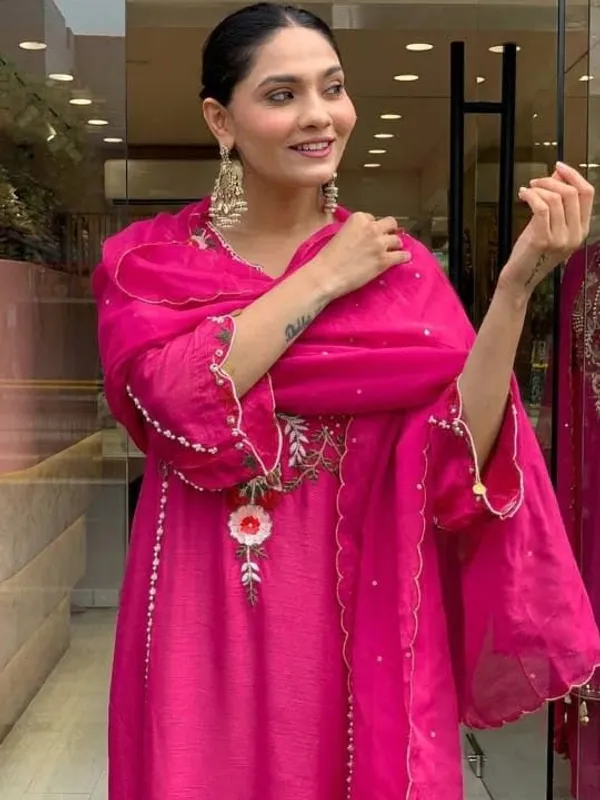 Pink_Georgette_Flared_Anarkali_Kurti_Pant_Dupatta_Set_For_Women