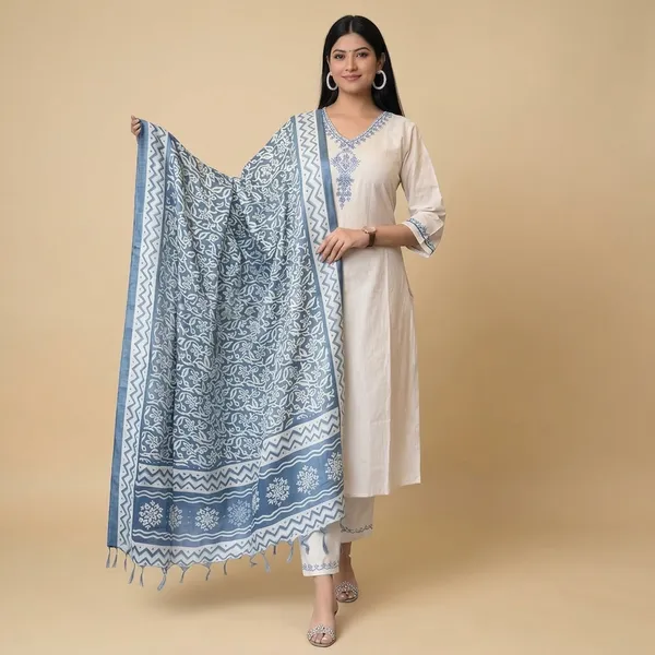 Cream_Georgette_Embroidered_Straight_Kurta_Pant_Set_With_Dupatta_For_Women