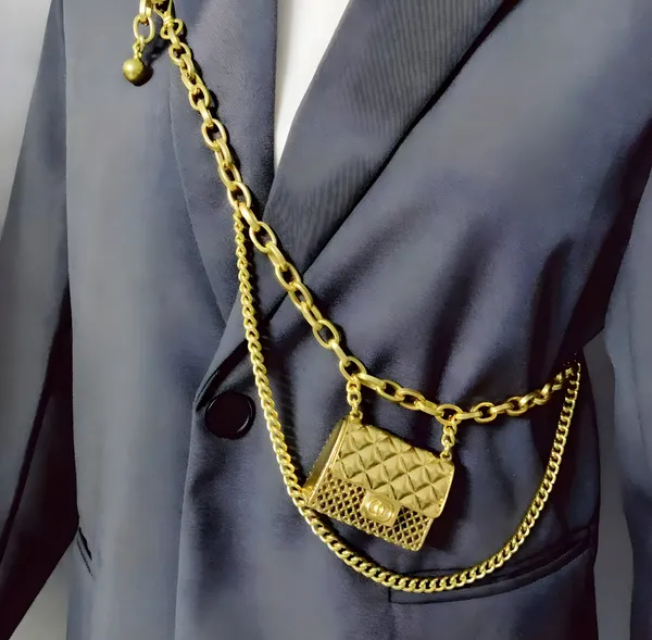 Veloure_Aurelia_Micro_Quilted_Chain_Belt_Bag_-_Gold_Statement_Body_Chain