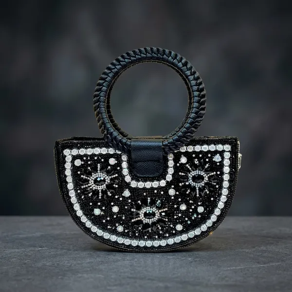 Veloure_Chandni_|_Luxury_Hand-Embellished_Evening_Bag