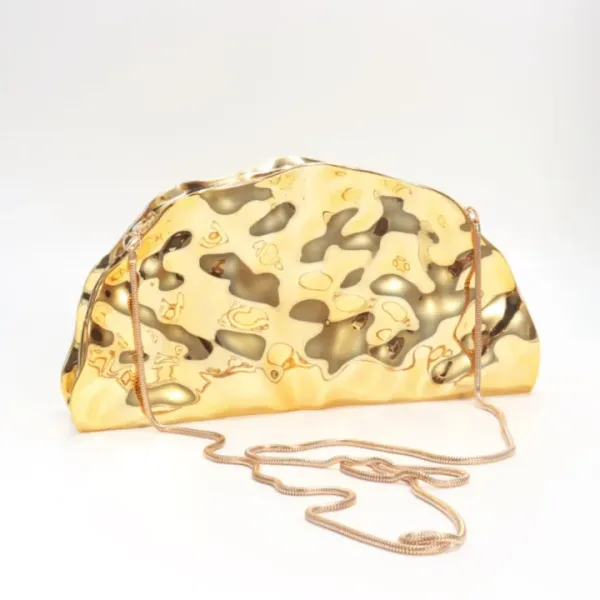 Veloure_Liquid_Aura_Metallic_Clutch_|_Molten_Gold_Luxury_Evening_Bag