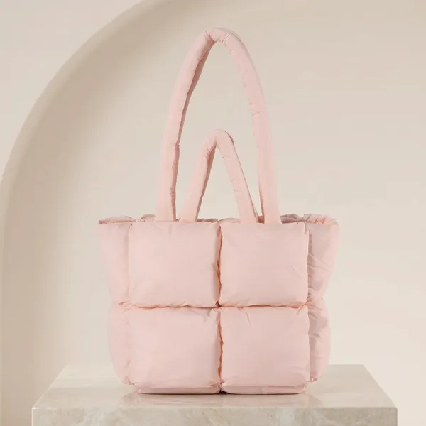 Veloure_Marshmallow_Puffer_|_Luxury_Block_Quilted_Handbag
