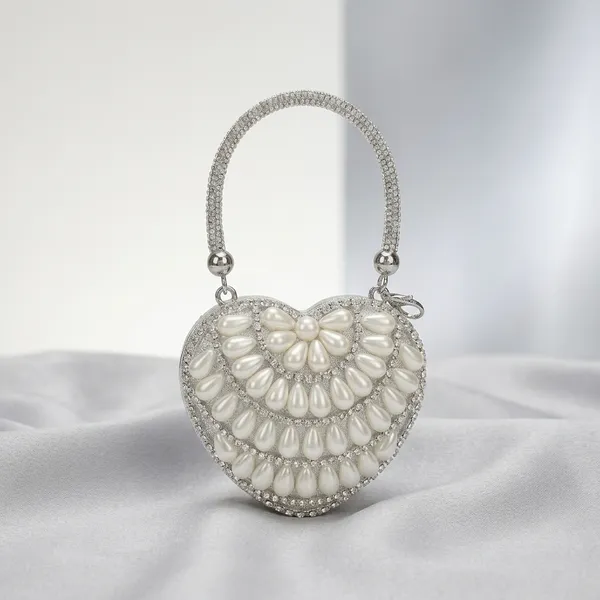 Veloure_Mukta_Pearl_&_Crystal_Heart_Clutch_|_Luxury_Wedding_Evening_Purs