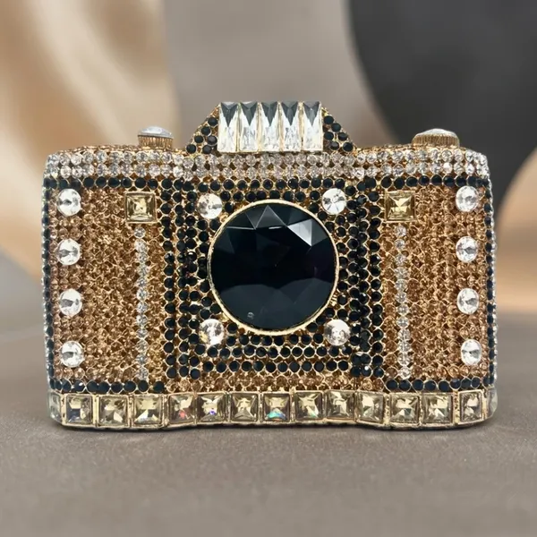 Veloure_Paparazzi_Crystal_Camera_Clutch_-_Luxury_Novelty_Evening_Purse