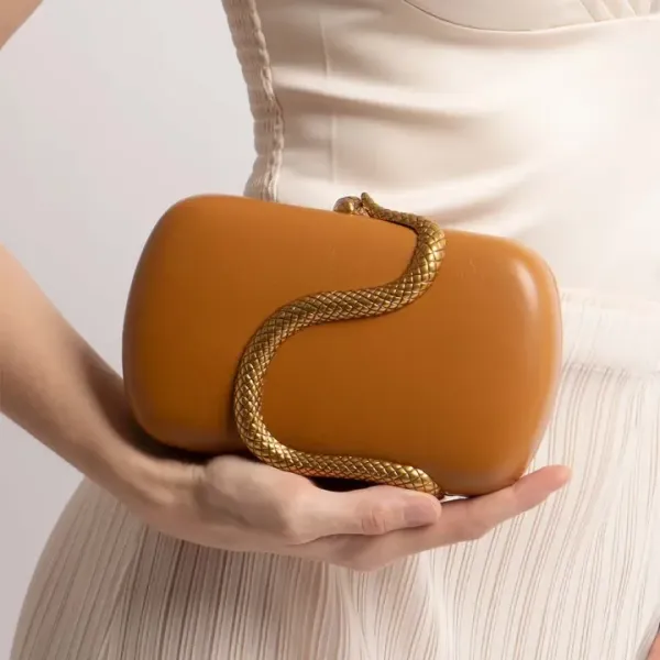 Veloure_Seraphina_Snake_Clutch_-_Luxury_Hard_Shell_Serpent_Evening_Bag