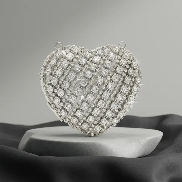 Veloure_Sitara_Crystal_Grid_Heart_Clutch_|_Luxury_Indian_Evening_Bag