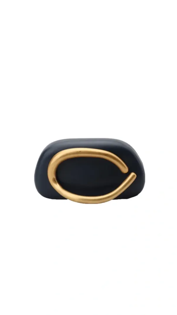 Veloure_Zara_Clutch_|_Minimalist_Luxury_Sculptural_Evening_B