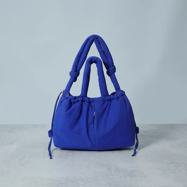 The_Dalauda_Aura_Puffer_In_Deep_Blue