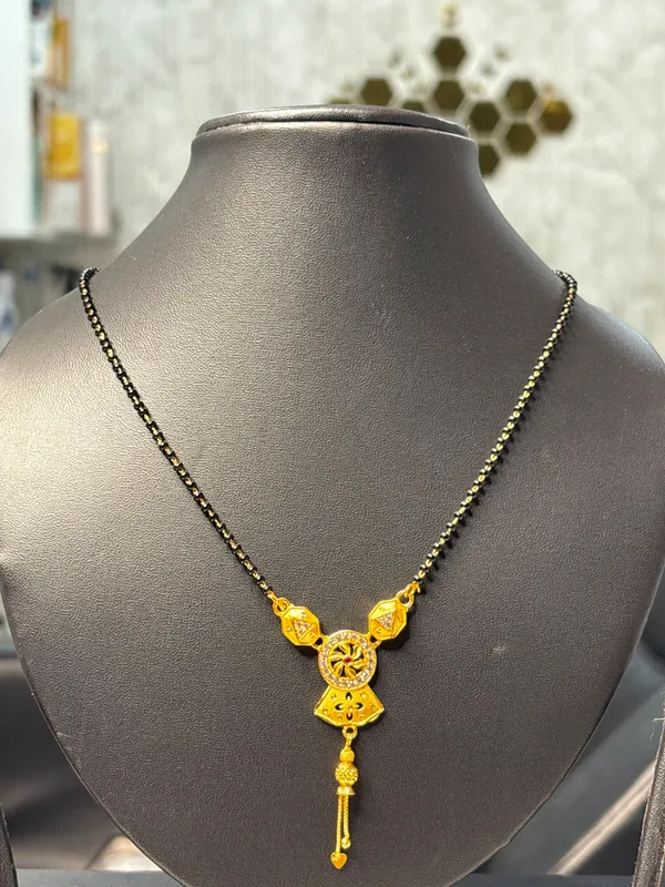 Black_And_Gold_Plated_Bead_Mangalsutra_Necklace_For_Women