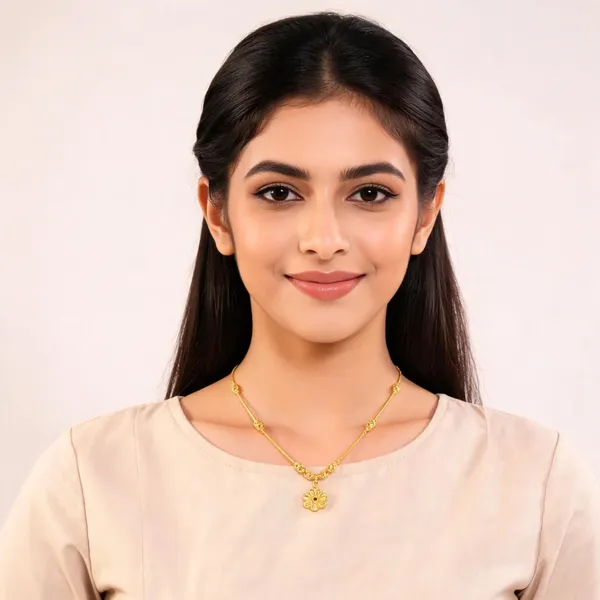 Black_And_Gold_Plated_Floral_Pendant_Mangalsutra_For_Women