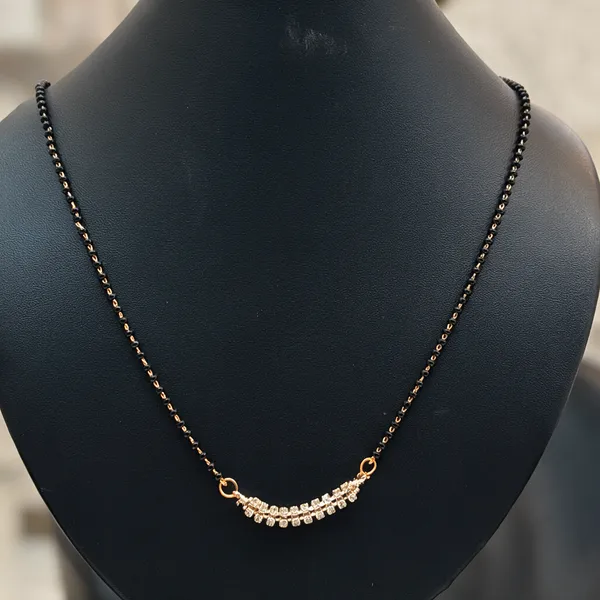Black_And_Gold_Plated_Brass_Stone_Pendant_Mangalsutra_For_Women