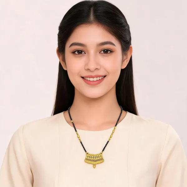Black_And_Gold_Plated_Bead_Mangalsutra_For_Women