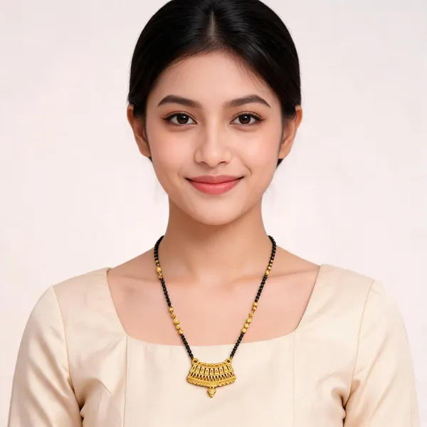 Black_And_Gold_Plated_Bead_Mangalsutra_For_Women