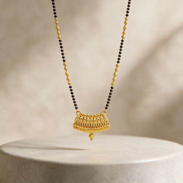 Black_And_Gold_Plated_Bead_Mangalsutra_For_Women