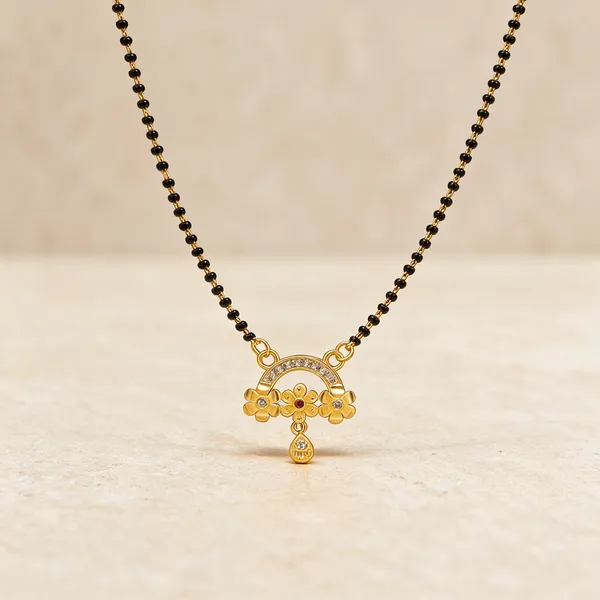 Black_And_Gold_Plated_Brass_Traditional_Mangalsutra_For_Women
