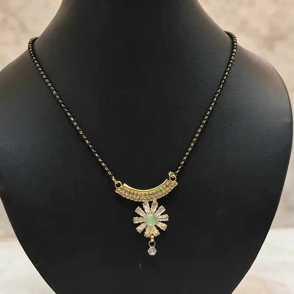 Black_And_Gold_Plated_Bead_Floral_Pendant_Mangalsutra_For_Women